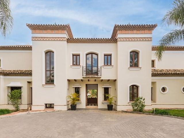 Villa / Chalet de lujo de 725 m2 en venta en Marbella, España