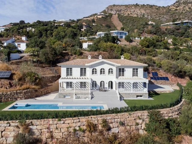 Villa / Chalet de lujo de 860 m2 en venta en Benahavís, Andalucía