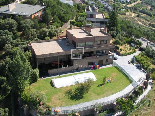 Villa / Chalet de lujo de 877 m2 en venta en Galapagar, Comunidad de Madrid