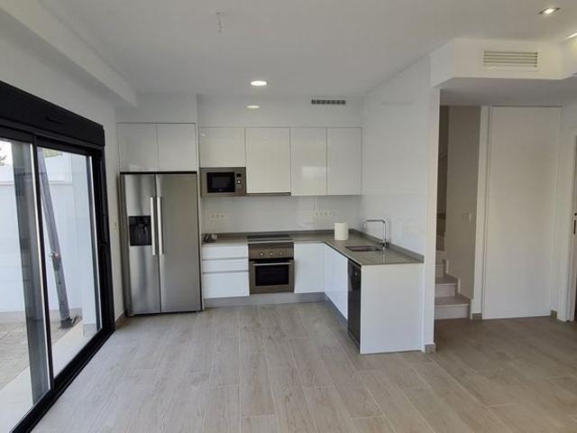 Villa / Chalet de lujo de 97 m2 en venta en Playas de Orihuela, Comunidad Valenciana