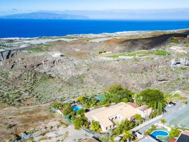 Villa / Chalet de lujo de 977 m2 en venta en Guía de Isora, España