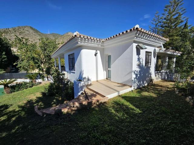 Villa / Chalet de lujo de 1200 m2 en venta en Benalmádena, España
