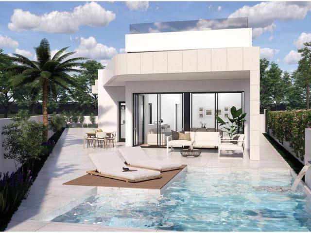 Villa / Chalet de lujo de 146 m2 en venta en Pilar de la Horadada, Comunidad Valenciana
