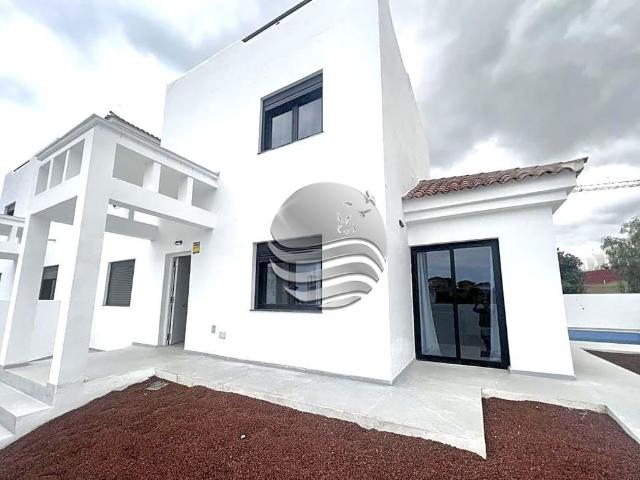 Villa / Chalet de lujo de 149 m2 en venta en San Miguel De Abona, España