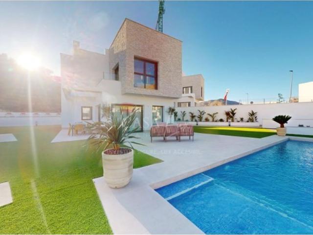 Villa / Chalet de lujo de 150 m2 en venta en Finestrat, España