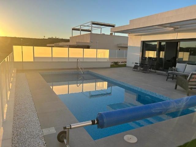 Villa / Chalet de lujo de 150 m2 en venta en Orihuela, Comunidad Valenciana