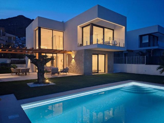 Villa / Chalet de lujo de 154 m2 en venta en Finestrat, España