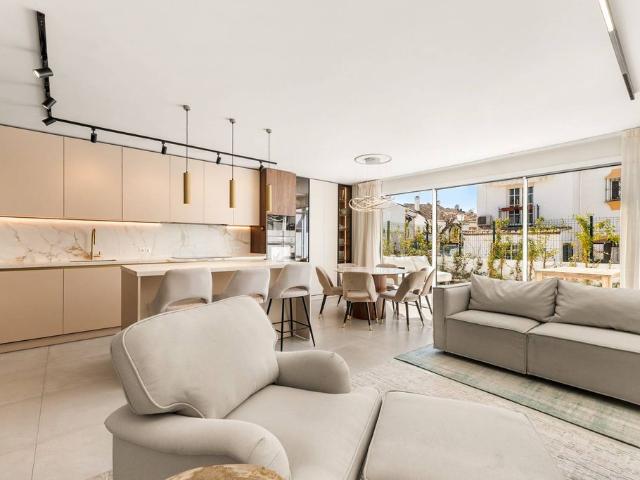 Villa / Chalet de lujo de 160 m2 en venta en Estepona, Andalucía