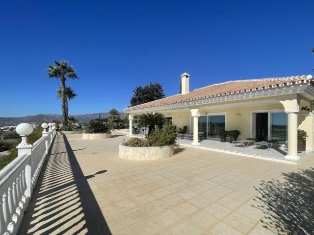 Villa / Chalet de lujo de 180 m2 en venta en Mijas, Andalucía