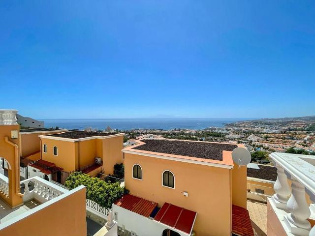 Exclusiva Villa / Chalet en venta Costa Adeje, España