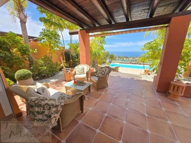Villa / Chalet de lujo de 190 m2 en venta en Adeje, Canarias