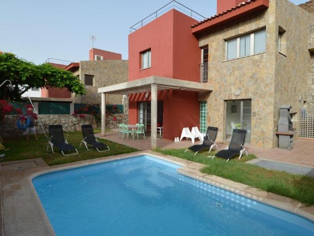 Villa / Chalet de lujo de 198 m2 en alquiler en Mogán, Canarias