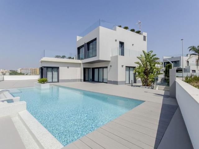 Villa / Chalet de lujo de 214 m2 en venta en Playas de Orihuela, España