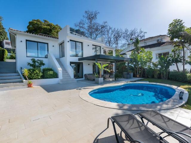 Villa / Chalet de lujo de 226 m2 en venta en Marbella, Andalucía