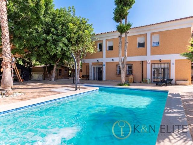 Villa / Chalet de lujo de 230 m2 en venta en Muchamiel, Comunidad Valenciana