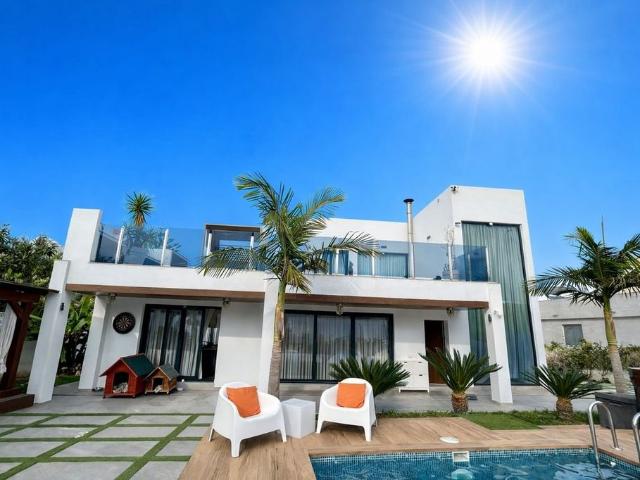 Villa / Chalet de lujo de 241 m2 en venta en Torrevieja, Comunidad Valenciana
