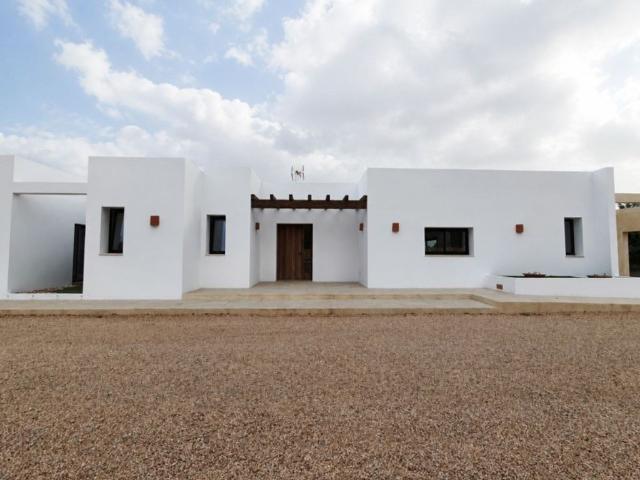 Villa / Chalet de lujo de 250 m2 en alquiler en San Antonio, Baleares