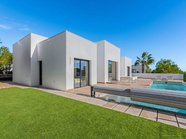 Villa / Chalet de lujo de 256 m2 en venta en Orihuela, Comunidad Valenciana