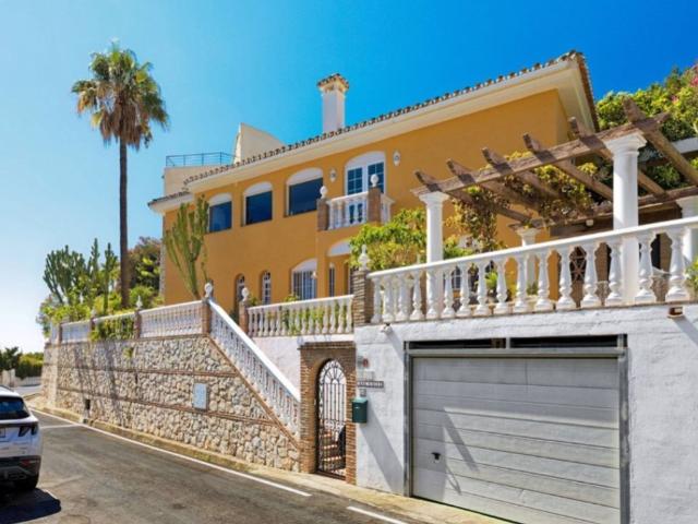 Villa / Chalet de lujo de 293 m2 en venta en Hacienda Torrequebrada, Benalmádena, Andalucía