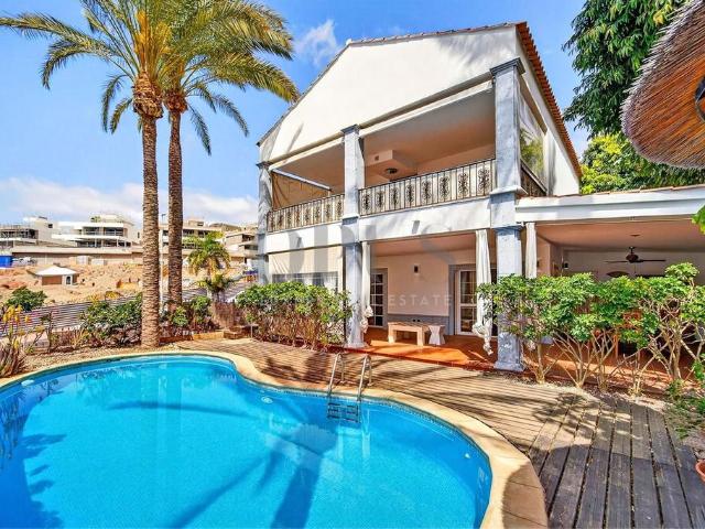 Villa / Chalet de lujo de 320 m2 en venta en Los Cristianos, España