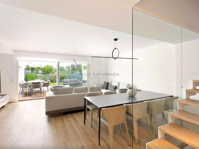 Villa / Chalet de lujo de 322 m2 en alquiler en Gavà, España