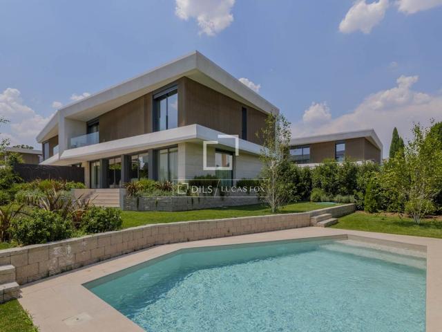 Villa / Chalet de lujo de 343 m2 en venta en Madrid, España