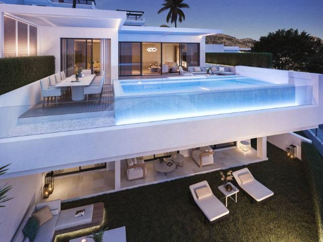 Villa / Chalet de lujo de 343 m2 en venta en Marbella, Andalucía