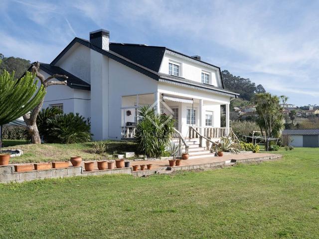 Villa / Chalet de lujo de 347 m2 en venta en O Rosal, Galicia