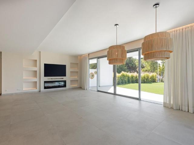 Villa / Chalet de lujo de 349 m2 en venta en San Pedro de Alcántara, España