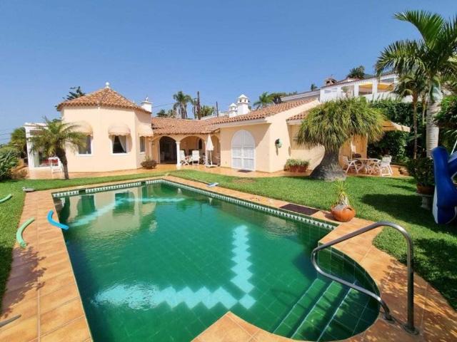 Villa / Chalet de lujo de 358 m2 en venta en Santa Úrsula, Canarias