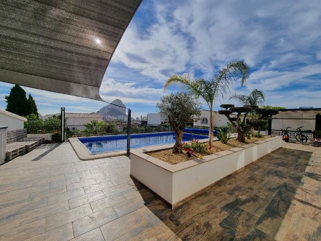 Exclusiva Villa / Chalet de 360 m2 en venta en Calpe, España