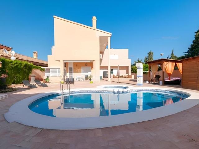 Villa / Chalet de lujo en venta Torrevieja, España
