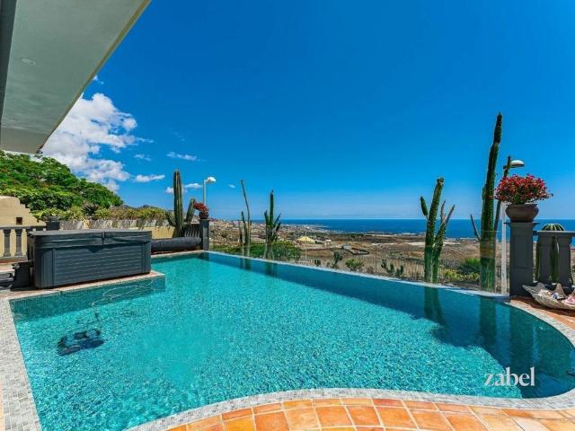 Villa / Chalet de lujo en venta Adeje, España