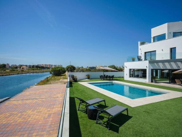 Villa / Chalet de lujo en venta La Manga, España