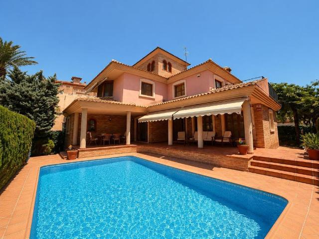 Villa / Chalet de lujo en venta Los Alcázares, España