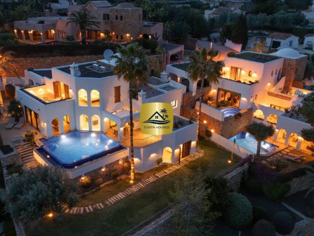 Villa / Chalet de 376 m2 en venta en Moraira, Comunidad Valenciana