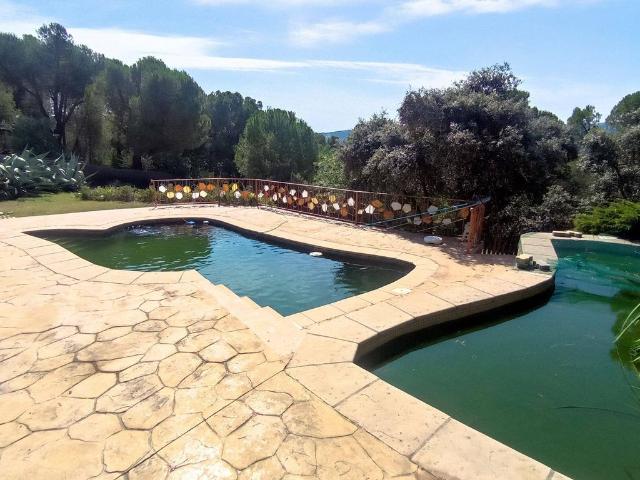 Exclusiva Villa / Chalet de 446 m2 en venta en Pelayos de la Presa, Comunidad de Madrid