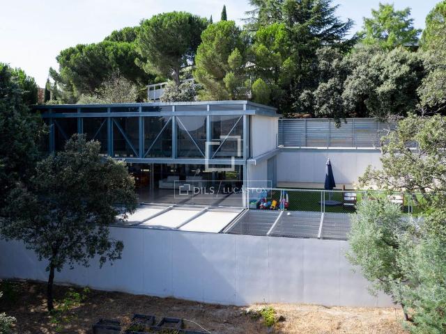Villa / Chalet de 530 m2 en alquiler en Madrid, Comunidad de Madrid