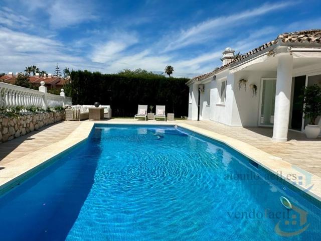 Villa / Chalet en alquiler Mijas, España