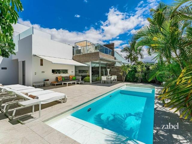 Villa / Chalet en venta Adeje, Canarias