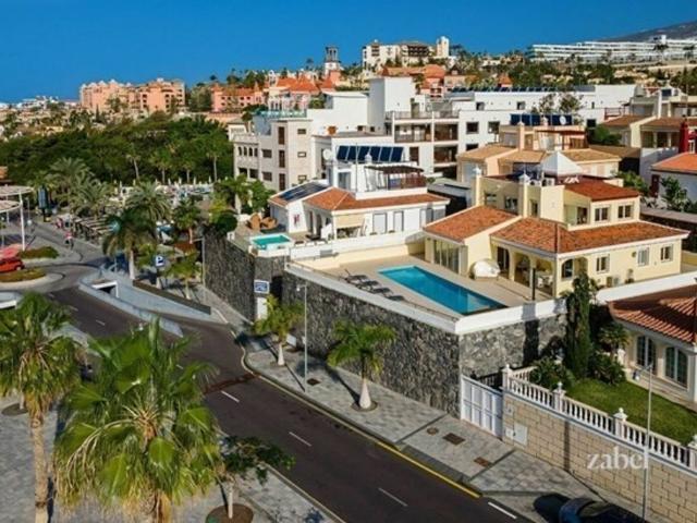 Villa / Chalet en venta Adeje, Canarias