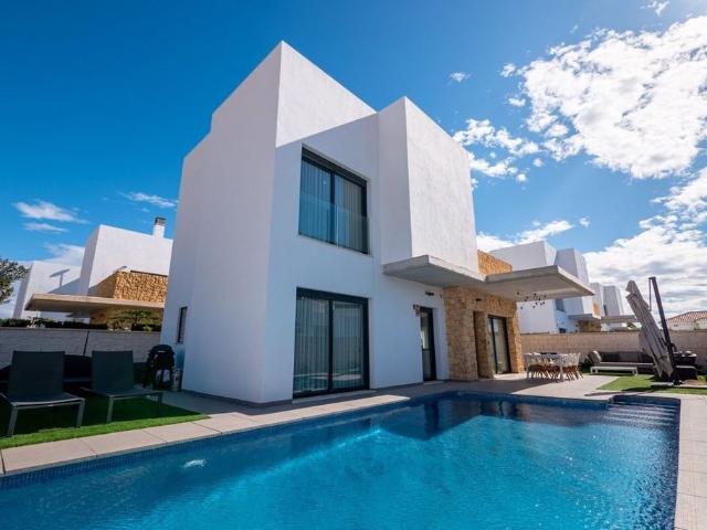 Villa / Chalet en venta Almoradí, Comunidad Valenciana
