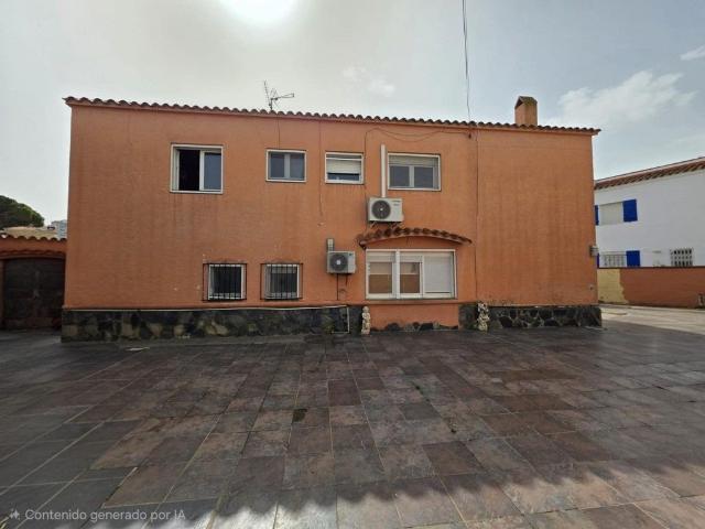 Villa / Chalet en venta Empuriabrava, Cataluña
