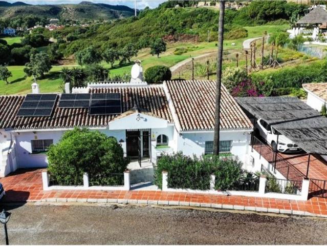 Villa / Chalet en venta Manilva, Andalucía