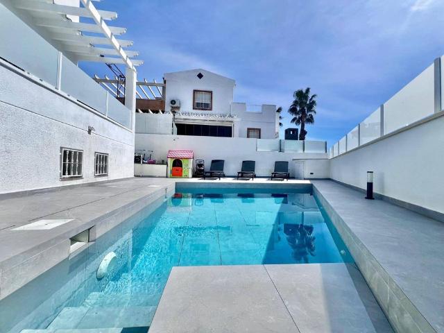 Villa / Chalet en venta Playas de Orihuela, Comunidad Valenciana