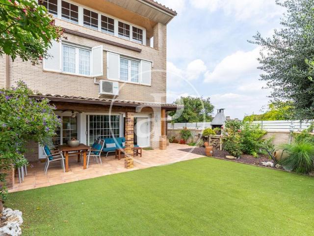 Exclusiva Villa en venta San Quirico de Tarrasa, Cataluña