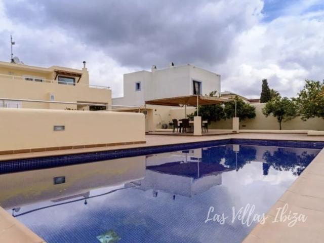 Vivienda de alto standing de 265 m2 en venta Santa Eulalia del Río, España