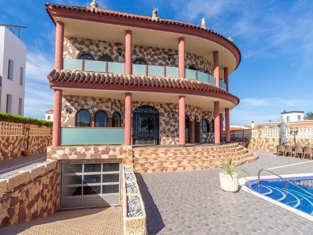 Villa / Chalet en venta Playas de Orihuela, Comunidad Valenciana