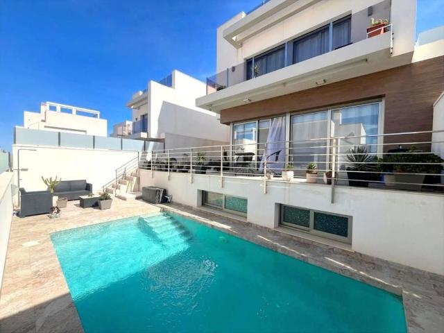 Villa / Chalet en venta Playas de Orihuela, Comunidad Valenciana