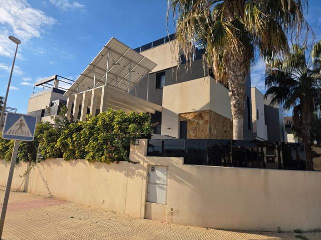 Villa / Chalet en venta Playas de Orihuela, Comunidad Valenciana